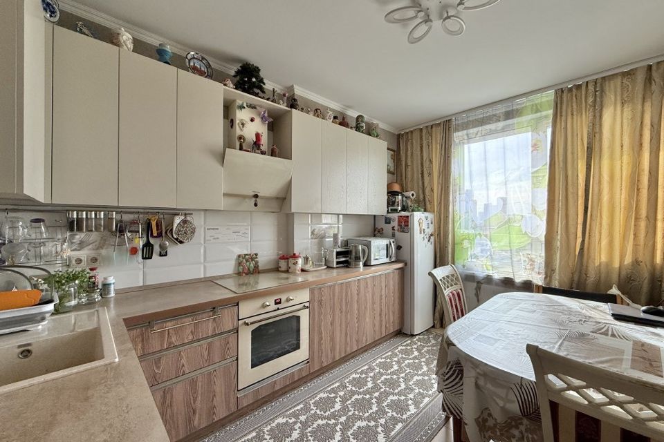 Продаётся 2-комнатная квартира, 57.4 м²