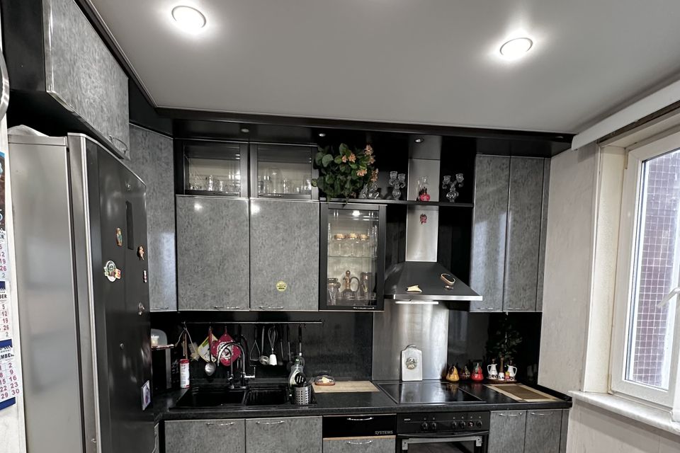 Продаётся 3-комнатная квартира, 76.1 м²