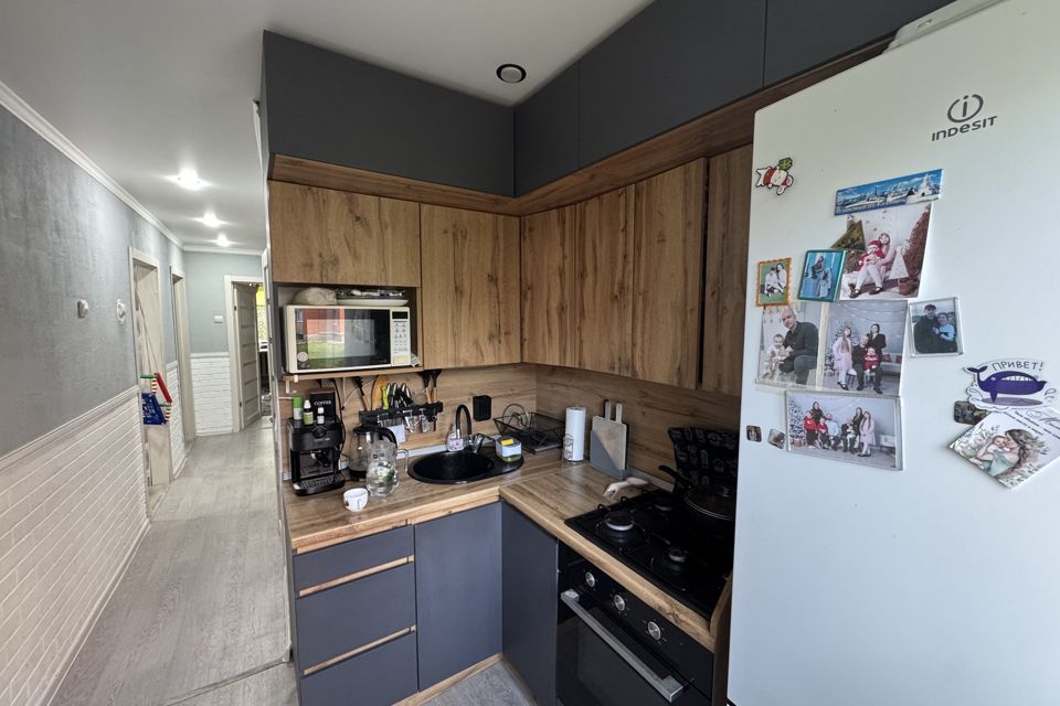 Продаётся 3-комнатная квартира, 61.3 м²