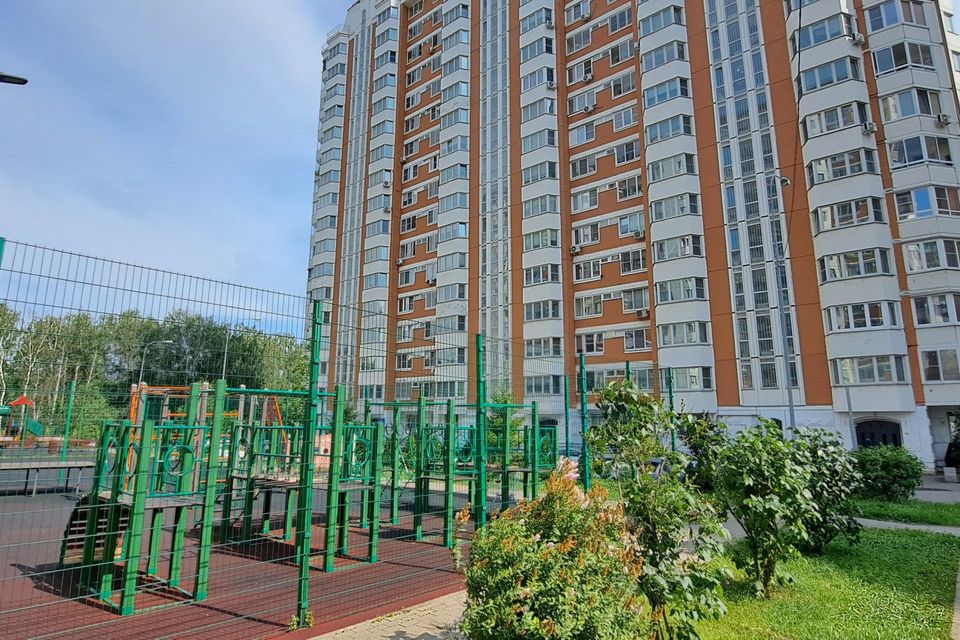 Продаётся 1-комнатная квартира, 38 м²