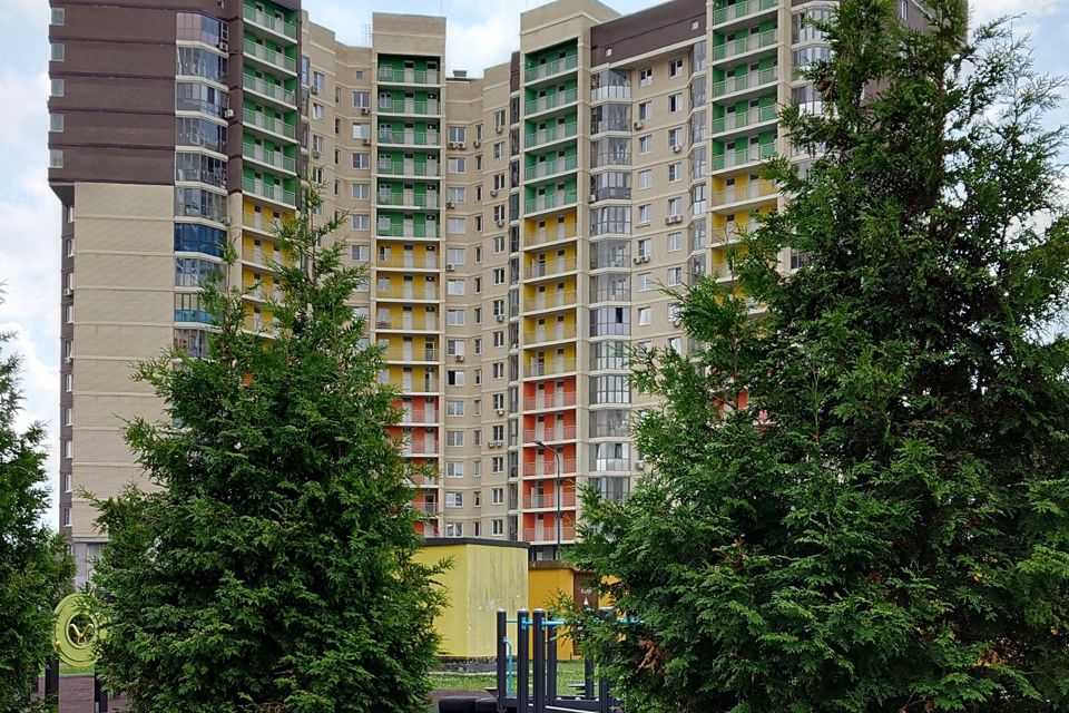 Продаётся 2-комнатная квартира, 64.5 м²