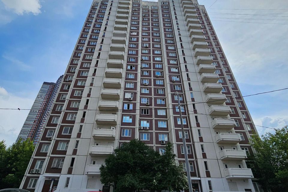 Продаётся 2-комнатная квартира, 56.7 м²