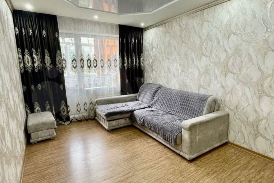 Продаётся 3-комнатная квартира, 65.9 м²