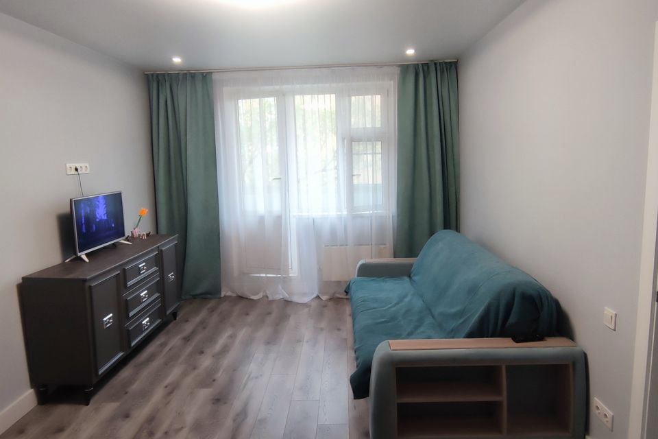 Продаётся 1-комнатная квартира, 37.4 м²