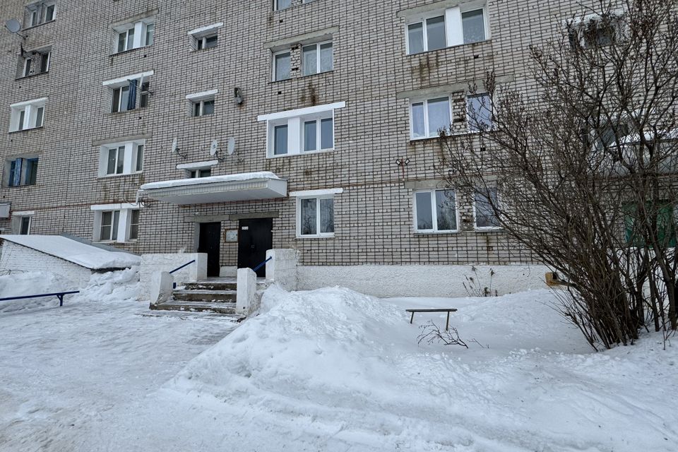 Продаётся 3-комнатная квартира, 57.9 м²