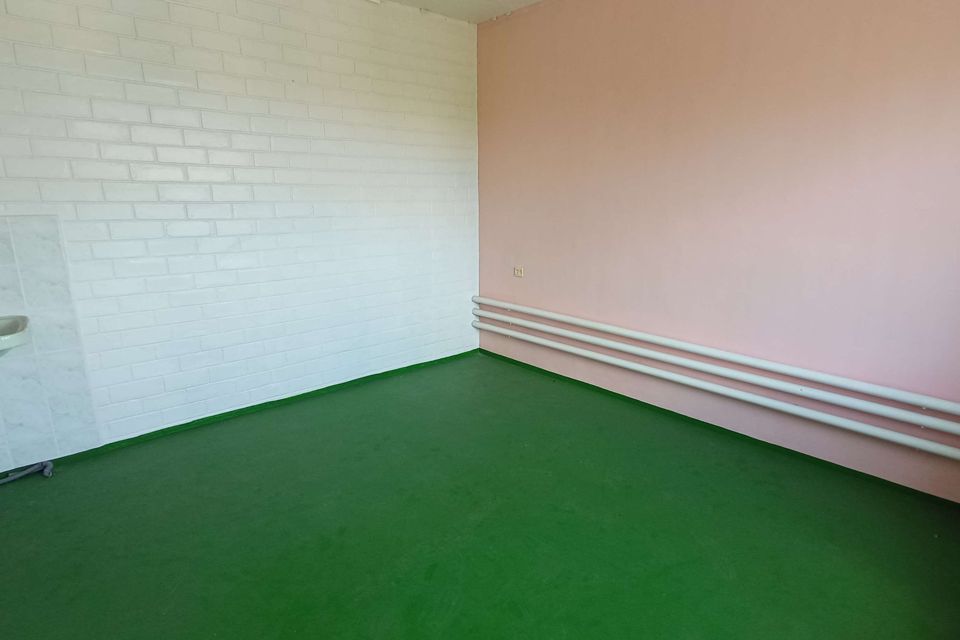 Продаётся 3-этажный дом, 500 м²