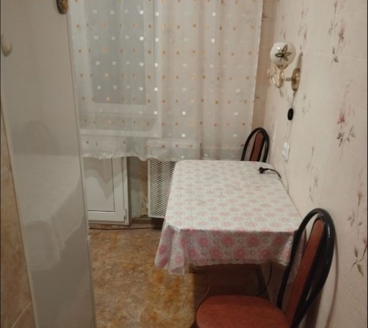 Сдаётся 1-комнатная квартира, 38 м²