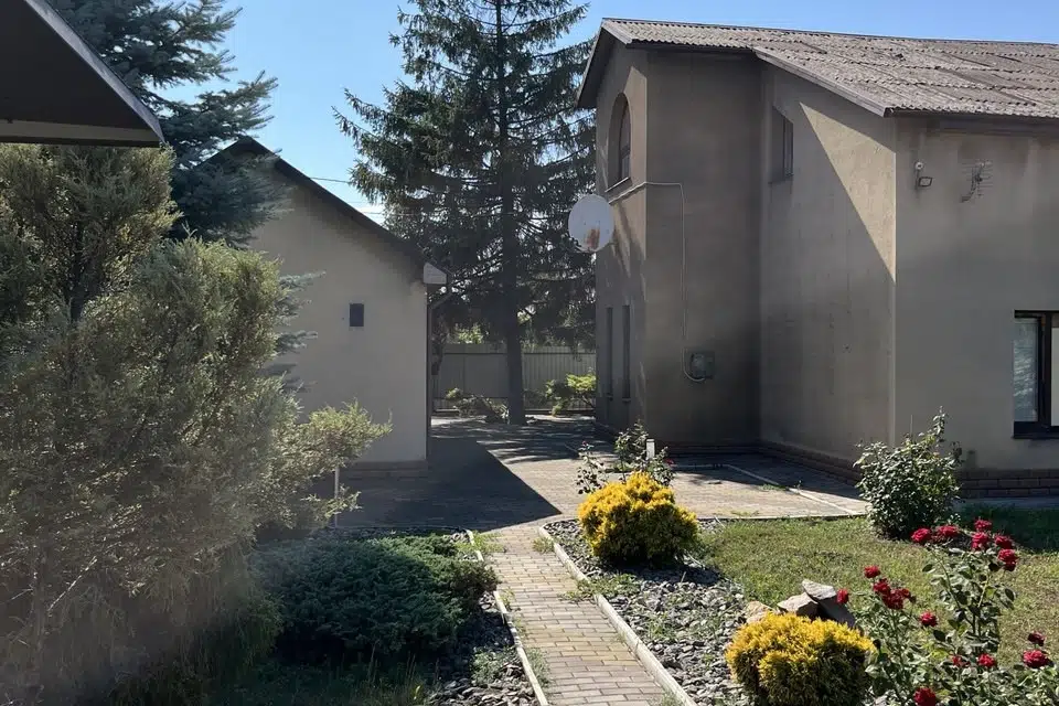 Продаётся 2-этажный дом, 167.4 м²