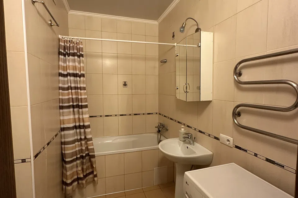 Продаётся 1-комнатная квартира, 39.1 м²