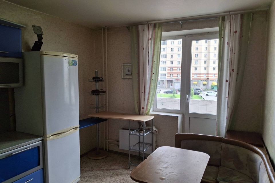 Продаётся 2-комнатная квартира, 61.4 м²