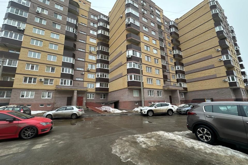 Продаётся 1-комнатная квартира, 47.2 м²