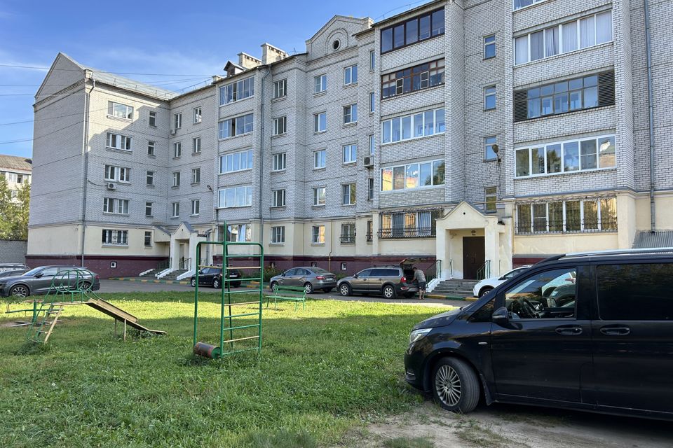 Продаётся 3-комнатная квартира, 94.6 м²