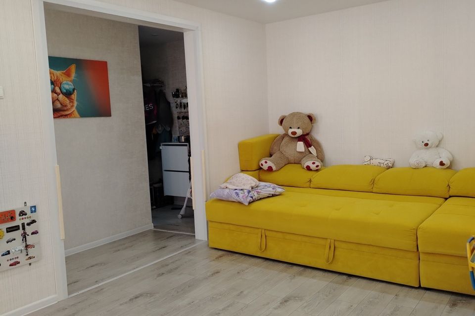 Продаётся 2-комнатная квартира, 43.8 м²