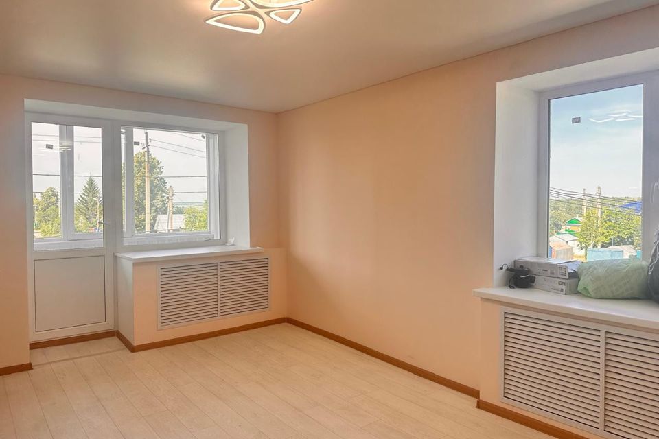 Продаётся 2-комнатная квартира, 49.8 м²