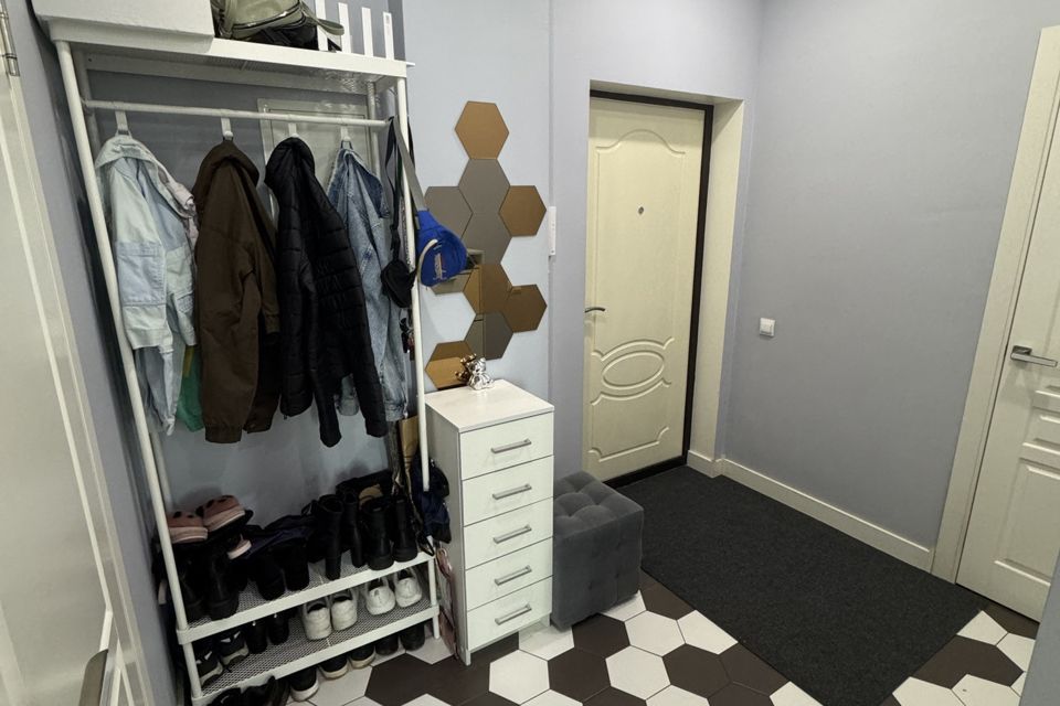 Продаётся 1-комнатная квартира, 42.5 м²