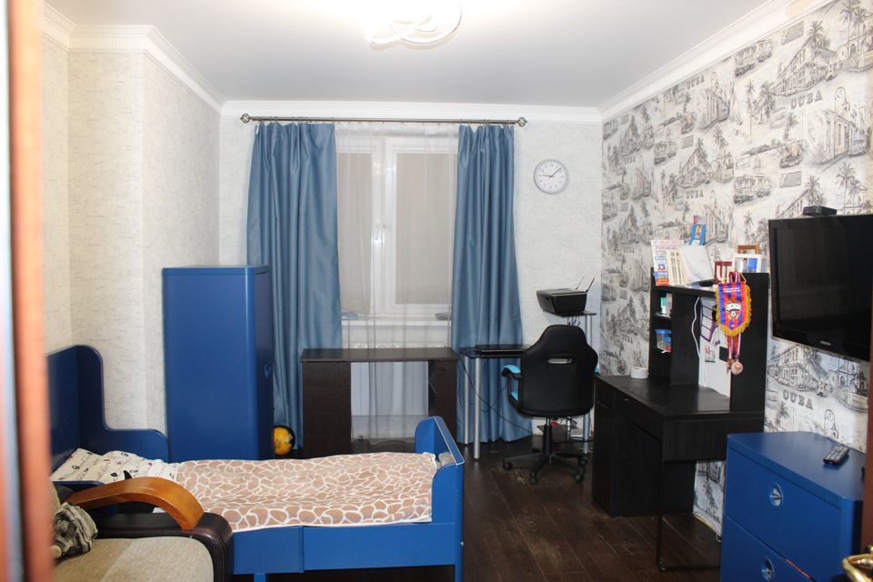 Продаётся 2-комнатная квартира, 64.8 м²