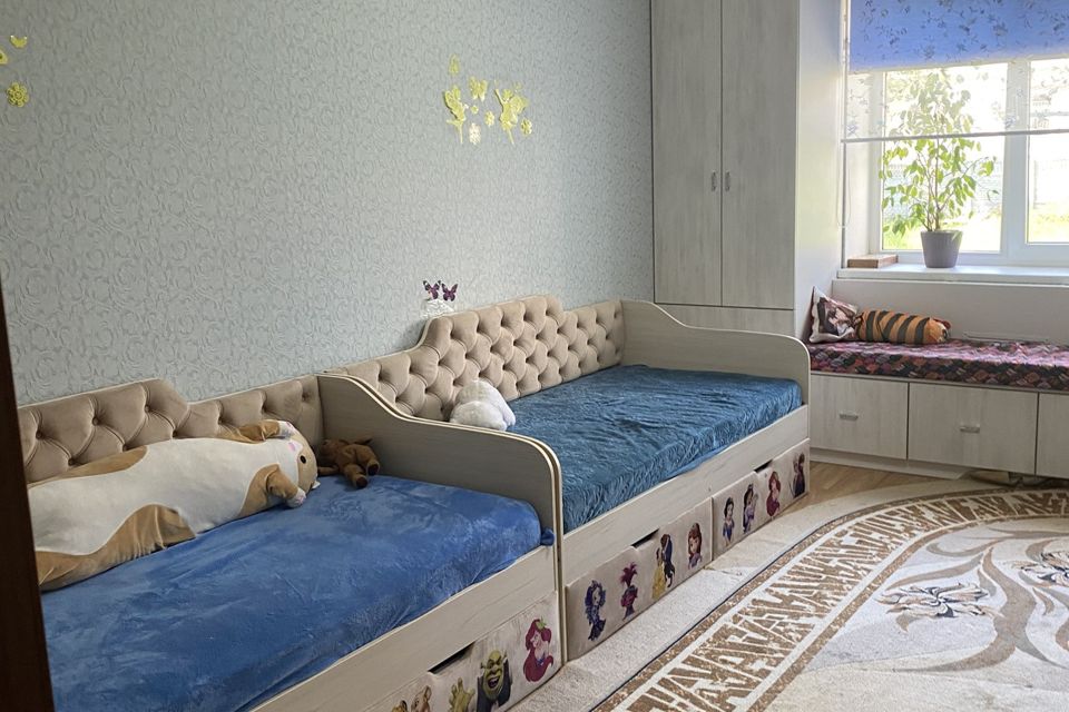 Продаётся 1-комнатная квартира, 66.1 м²