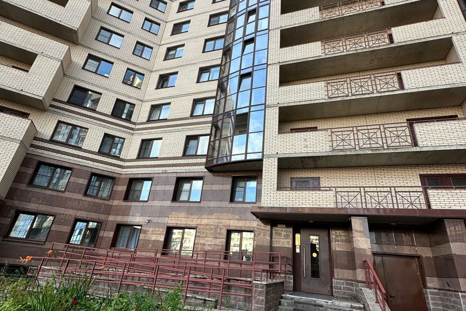 Продаётся 2-комнатная квартира, 79 м²