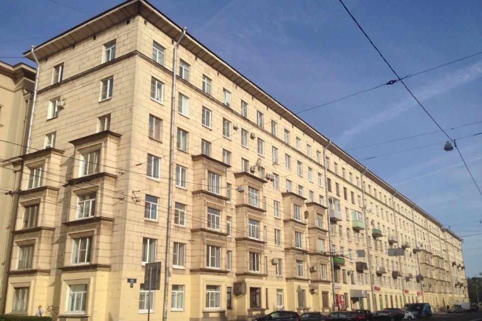 Продаётся комната в 3-комн. квартире, 18 м²