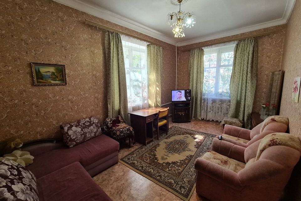 Продаётся 3-комнатная квартира, 73.8 м²