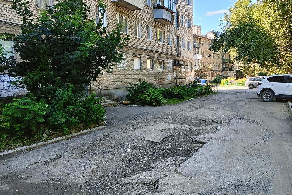 Продаётся 3-комнатная квартира, 56.7 м²