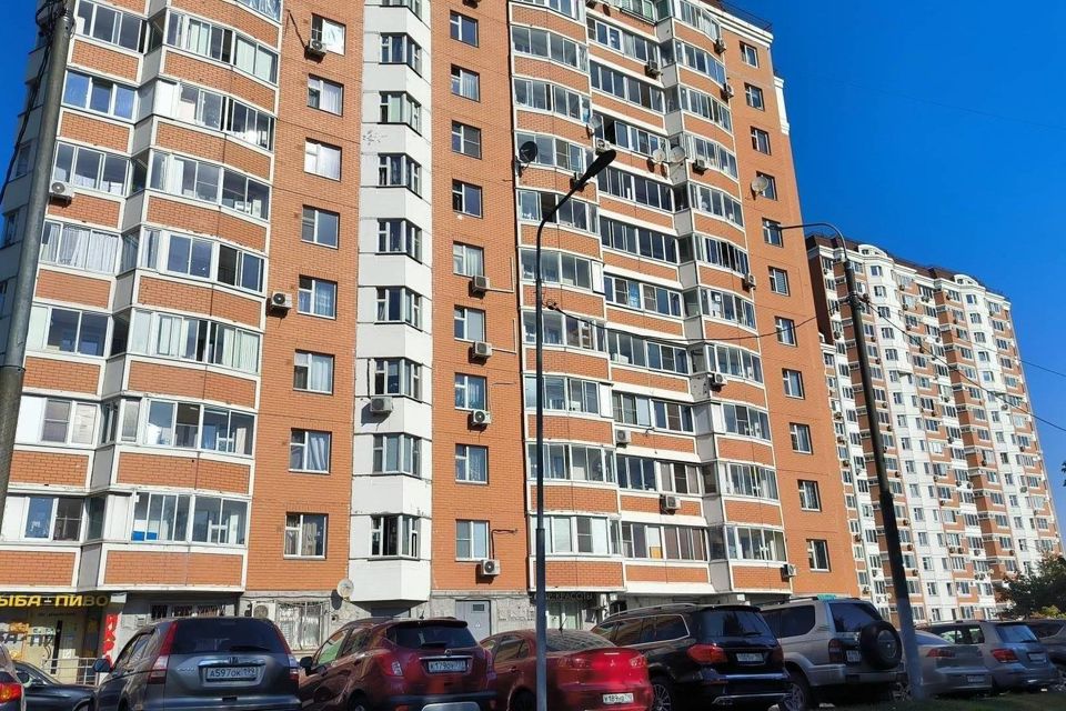 Продаётся 1-комнатная квартира, 38.3 м²