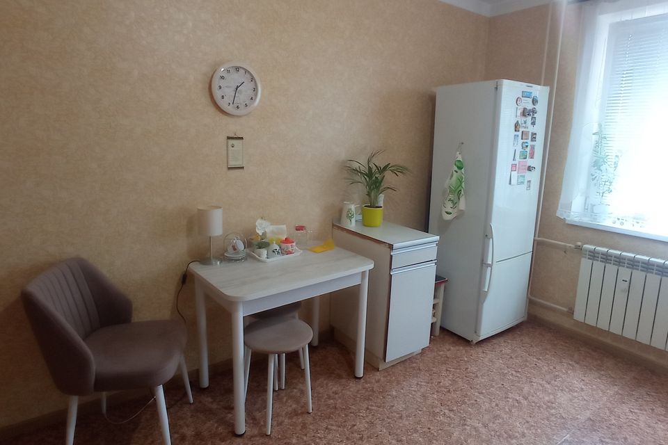 Продаётся 3-комнатная квартира, 70.3 м²
