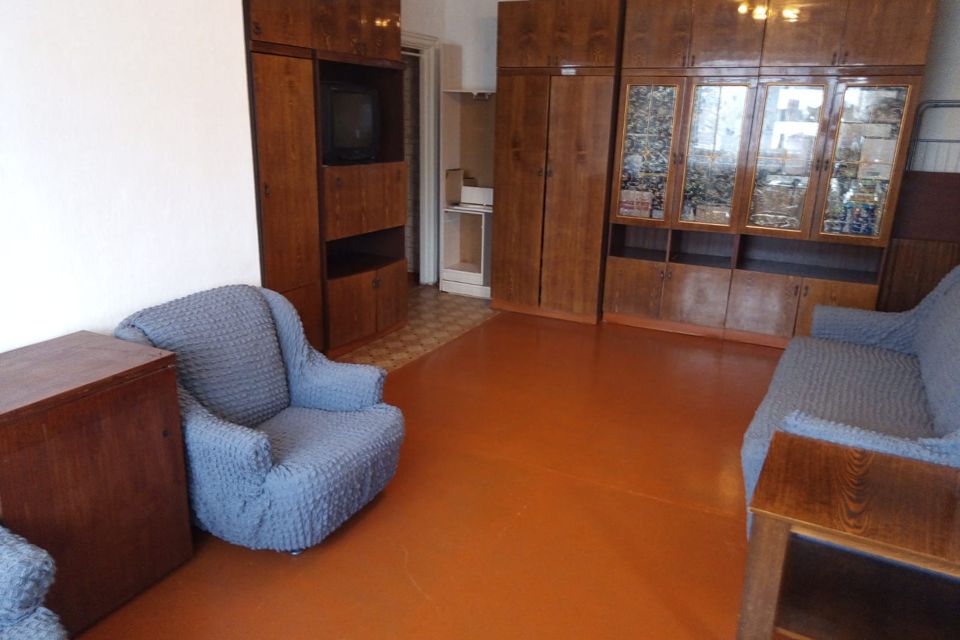 Продаётся 3-комнатная квартира, 57.9 м²
