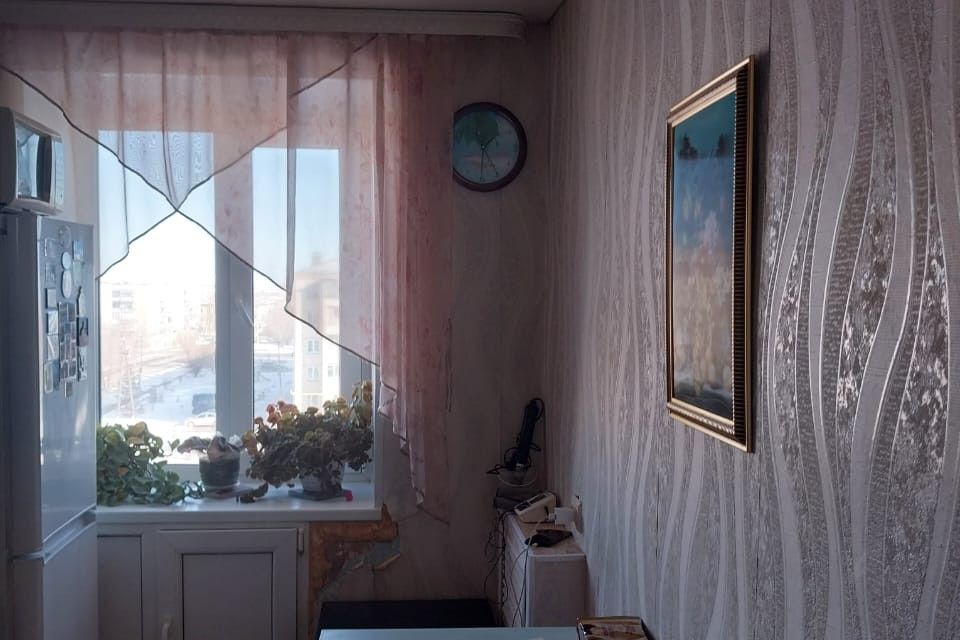 Продаётся 3-комнатная квартира, 59.5 м²