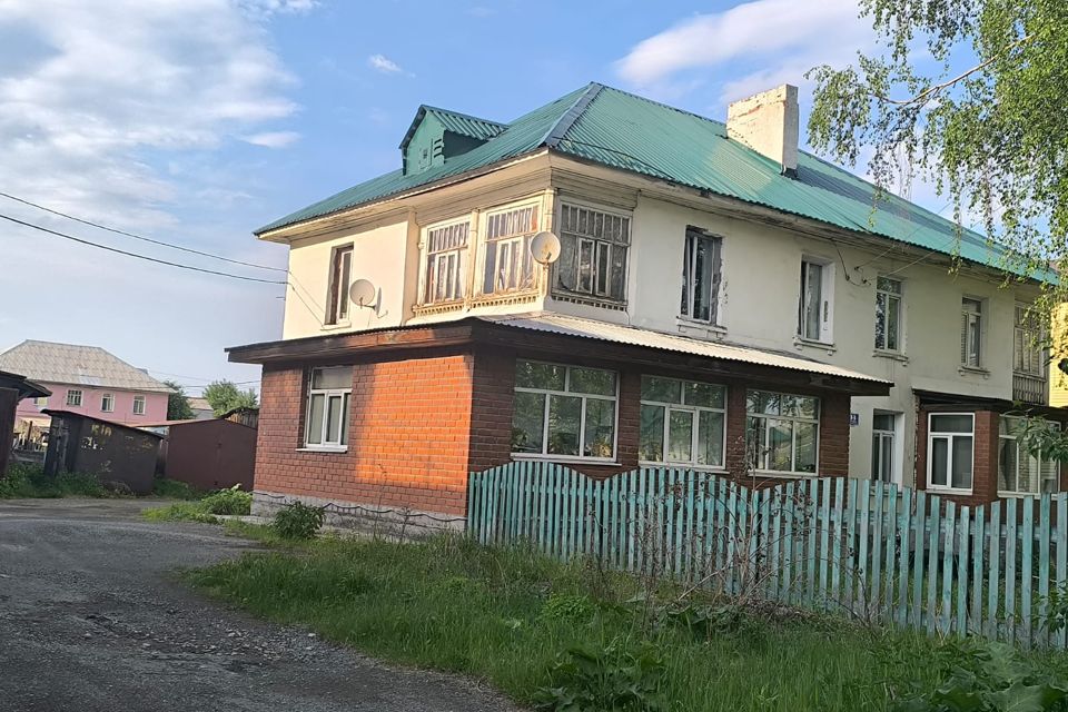 Продаётся 4-комнатная квартира, 71.4 м²