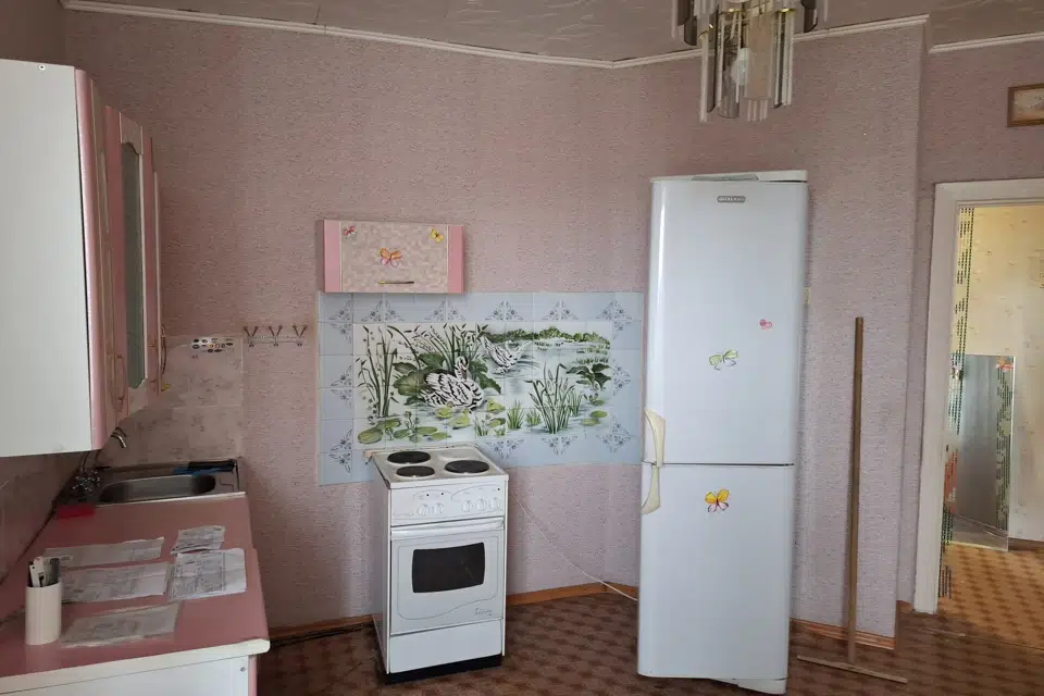 Продаётся 1-комнатная квартира, 49.7 м²