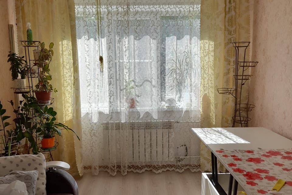 Продаётся 3-комнатная квартира, 62 м²