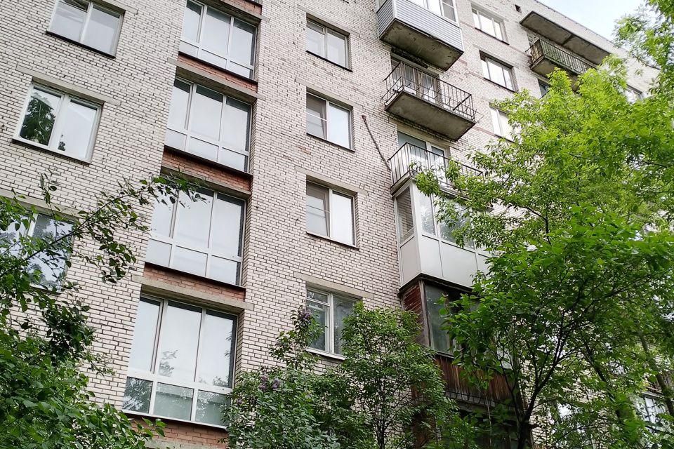 Продаётся 2-комнатная квартира, 43.8 м²