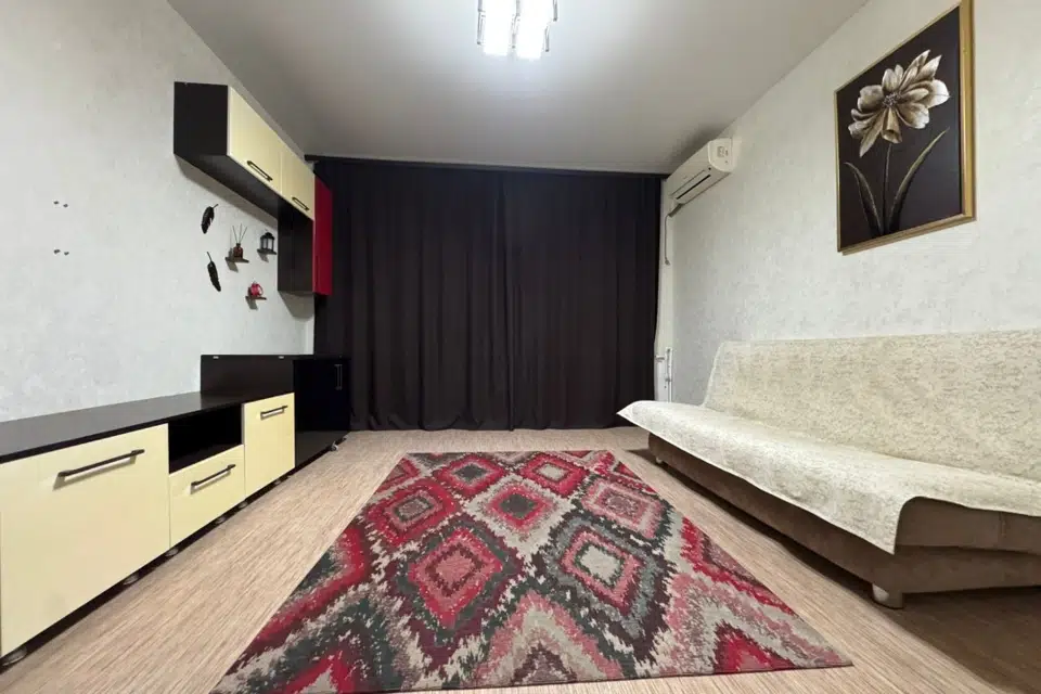 Продаётся 2-комнатная квартира, 59.8 м²