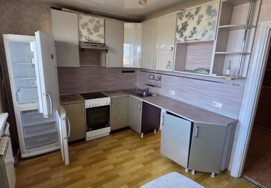 Сдаётся 2-комнатная квартира, 55 м²