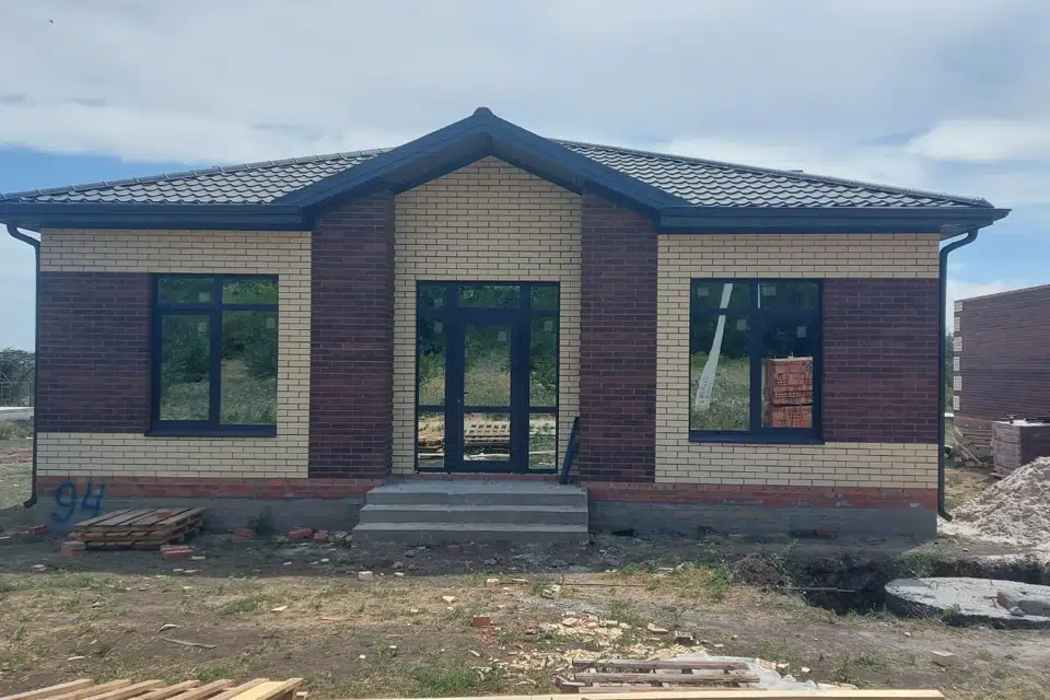 Продаётся 1-этажный дом, 120 м²