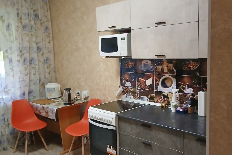 Продаётся 3-комнатная квартира, 98.5 м²