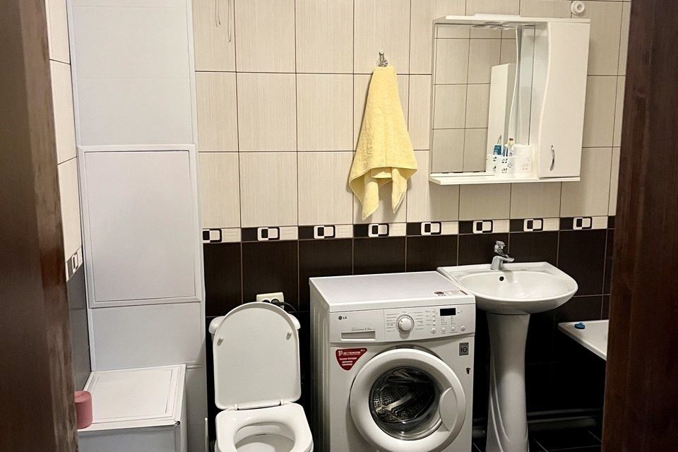 Продаётся 3-комнатная квартира, 66.1 м²