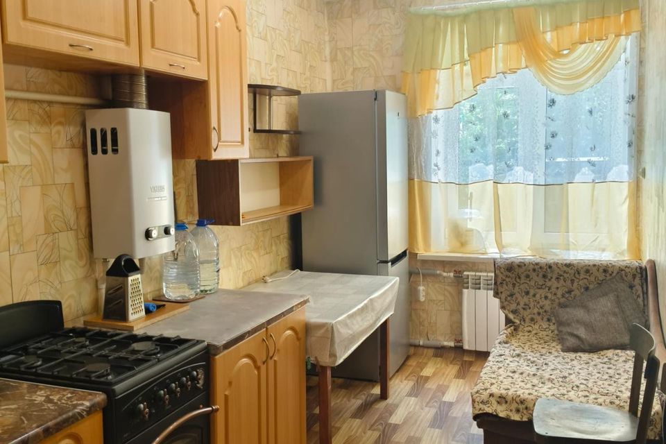 Продаётся 1-комнатная квартира, 43 м²
