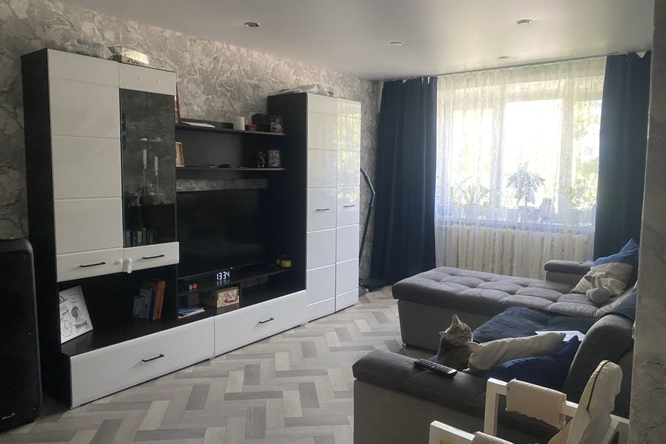 Продаётся 3-комнатная квартира, 58.5 м²