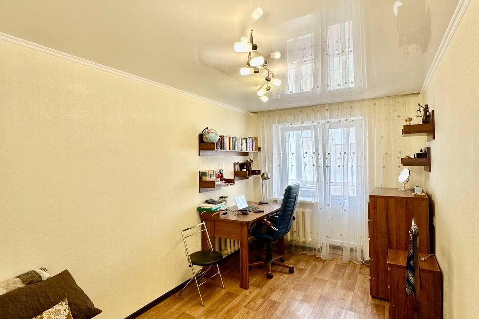 Продаётся 3-комнатная квартира, 63 м²