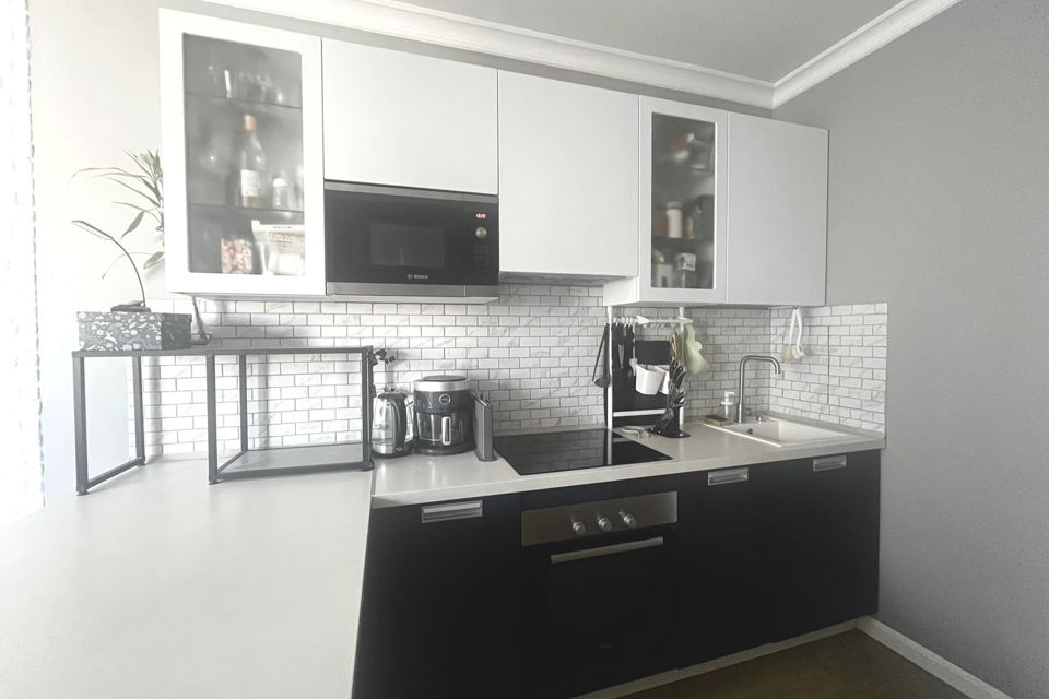 Продаётся 2-комнатная квартира, 61.5 м²