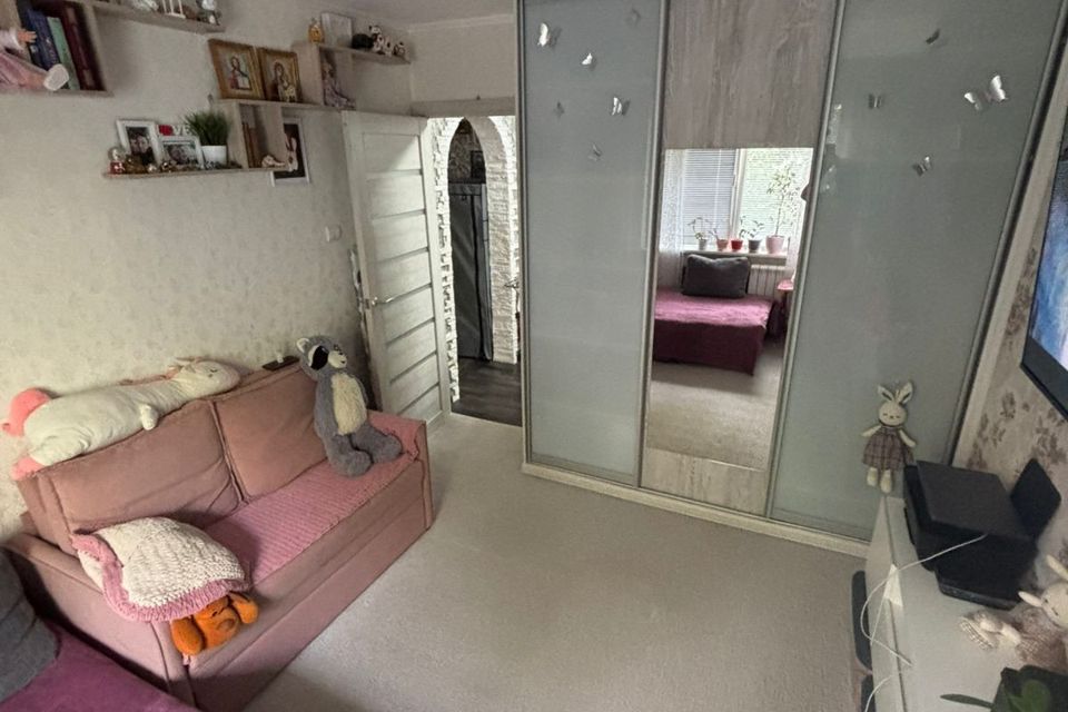 Продаётся 1-комнатная квартира, 32 м²