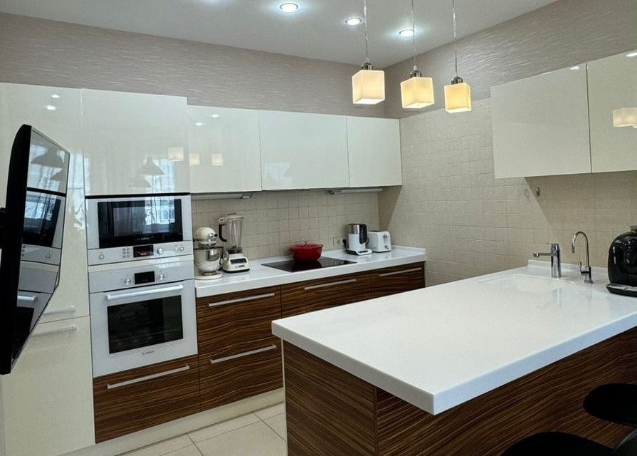 Продаётся 2-комнатная квартира, 73 м²