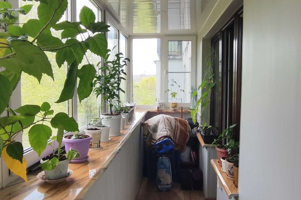 Продаётся 4-комнатная квартира, 76.9 м²