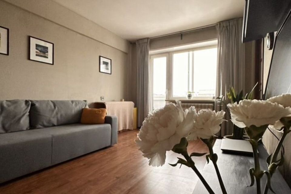 Продаётся 3-комнатная квартира, 48.6 м²