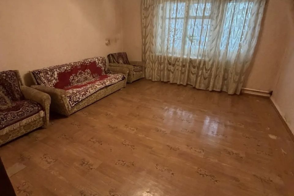 Продаётся 3-комнатная квартира, 65.5 м²