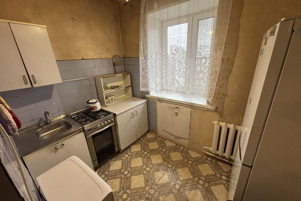 Продаётся 3-комнатная квартира, 58.7 м²