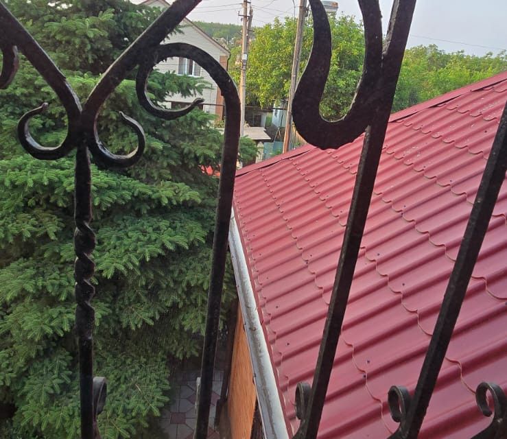 Продаётся 3-этажный дом, 224 м²