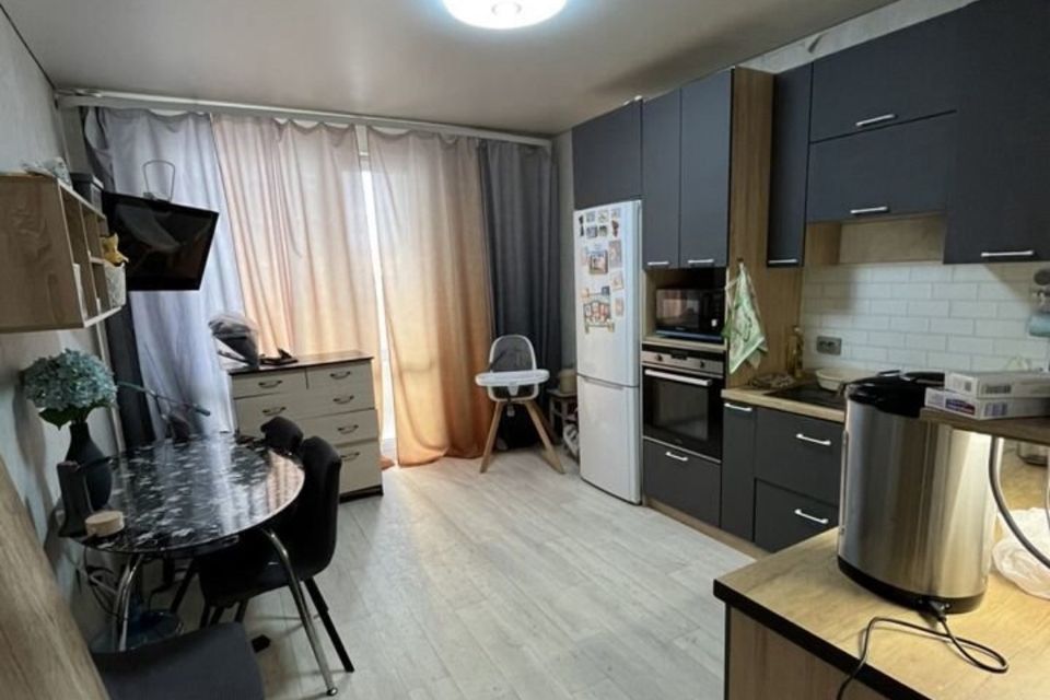Продаётся 3-комнатная квартира, 74.3 м²